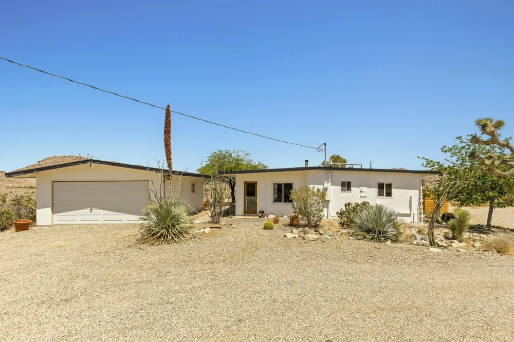 8669 Via Rocosa Road Joshua Tree, CA 92252