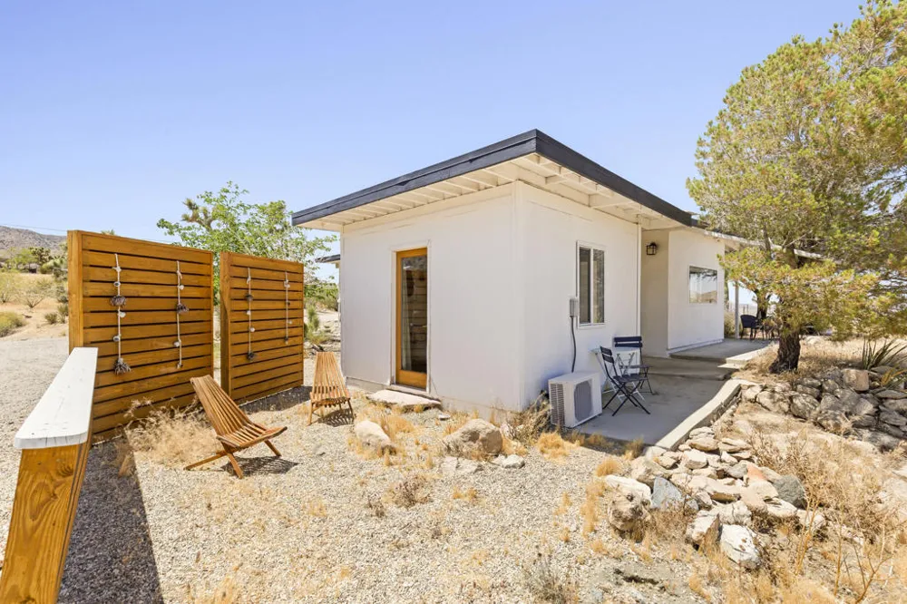 8669 Via Rocosa Road Joshua Tree, CA 92252