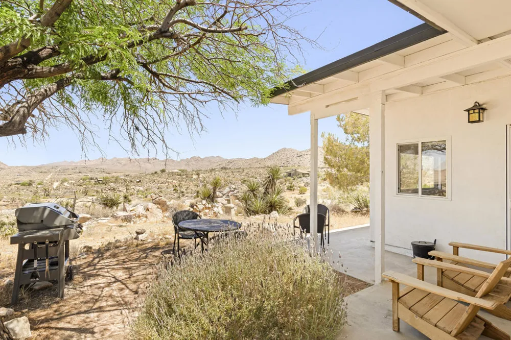8669 Via Rocosa Road Joshua Tree, CA 92252