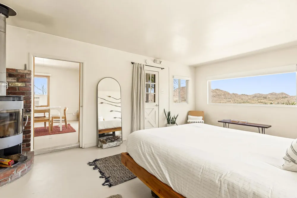 8669 Via Rocosa Road Joshua Tree, CA 92252