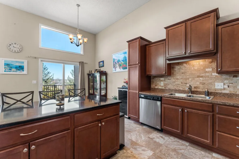 2606 Waterfall Way NW Prior Lake, MN 55372