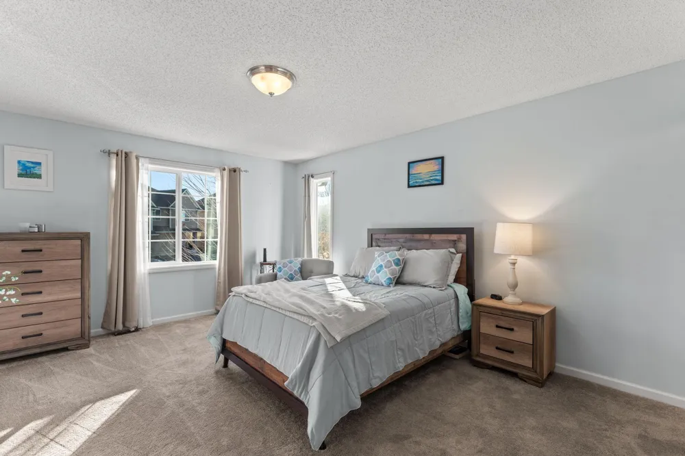 2606 Waterfall Way NW Prior Lake, MN 55372