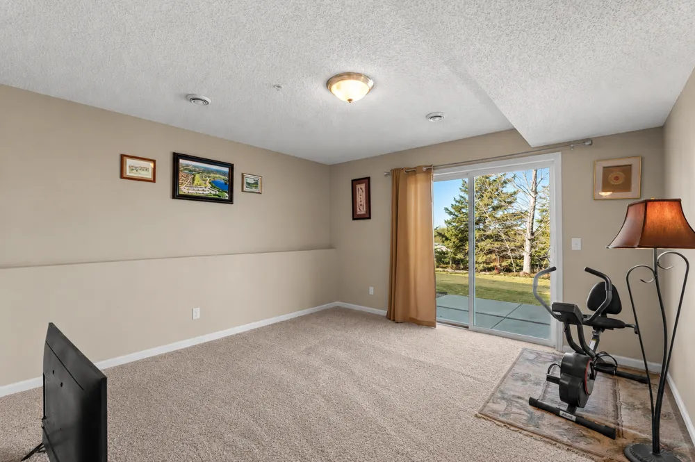 2606 Waterfall Way NW Prior Lake, MN 55372