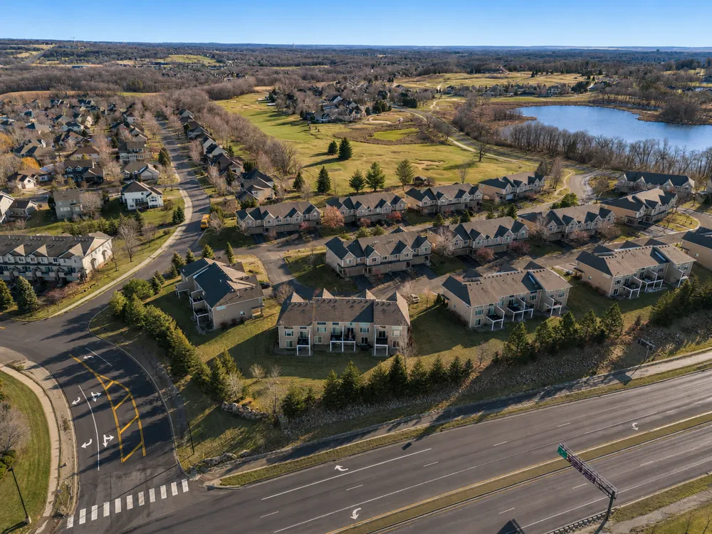 2606 Waterfall Way NW Prior Lake, MN 55372