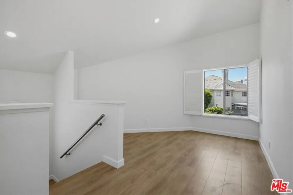 4225 Andros Circle Huntington Beach, CA 92649