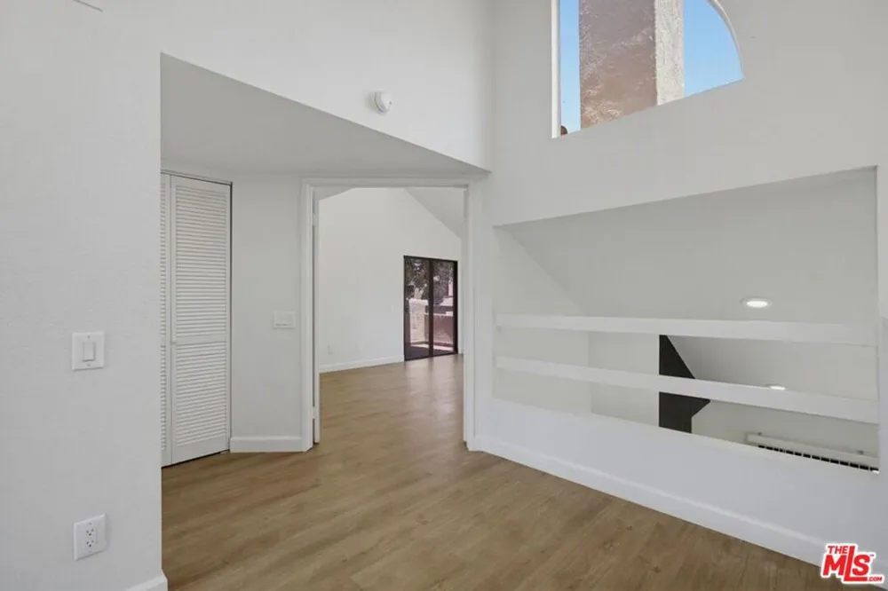 4225 Andros Circle Huntington Beach, CA 92649