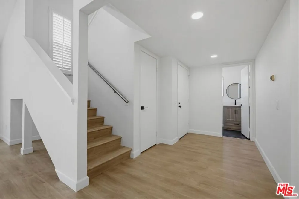 4225 Andros Circle Huntington Beach, CA 92649