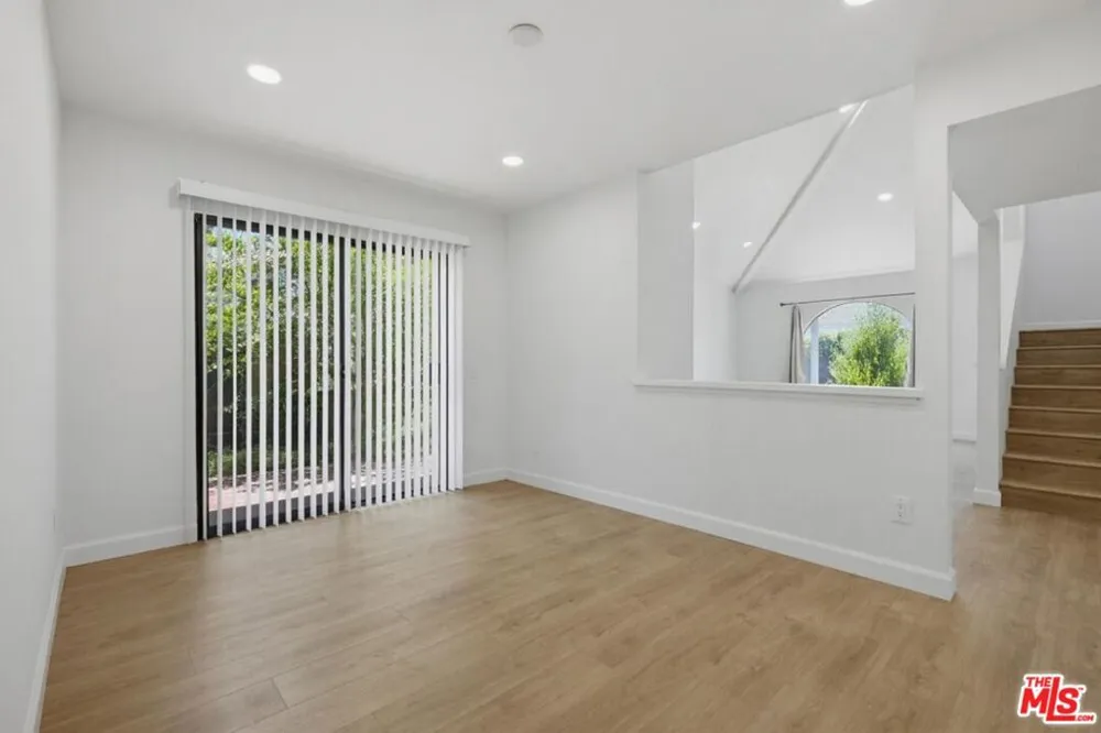4225 Andros Circle Huntington Beach, CA 92649