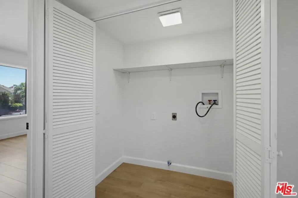 4225 Andros Circle Huntington Beach, CA 92649