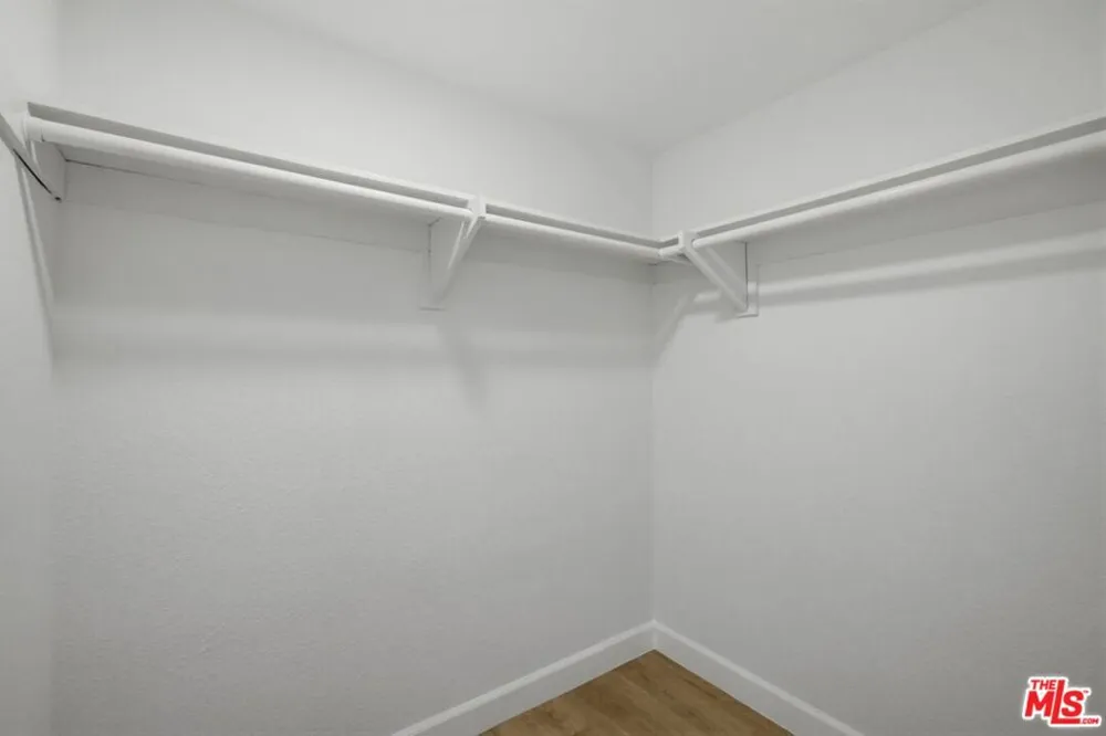 4225 Andros Circle Huntington Beach, CA 92649