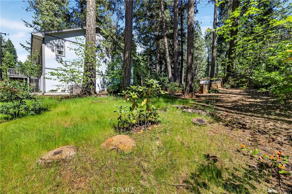 14847 Crescent Magalia, CA 95954