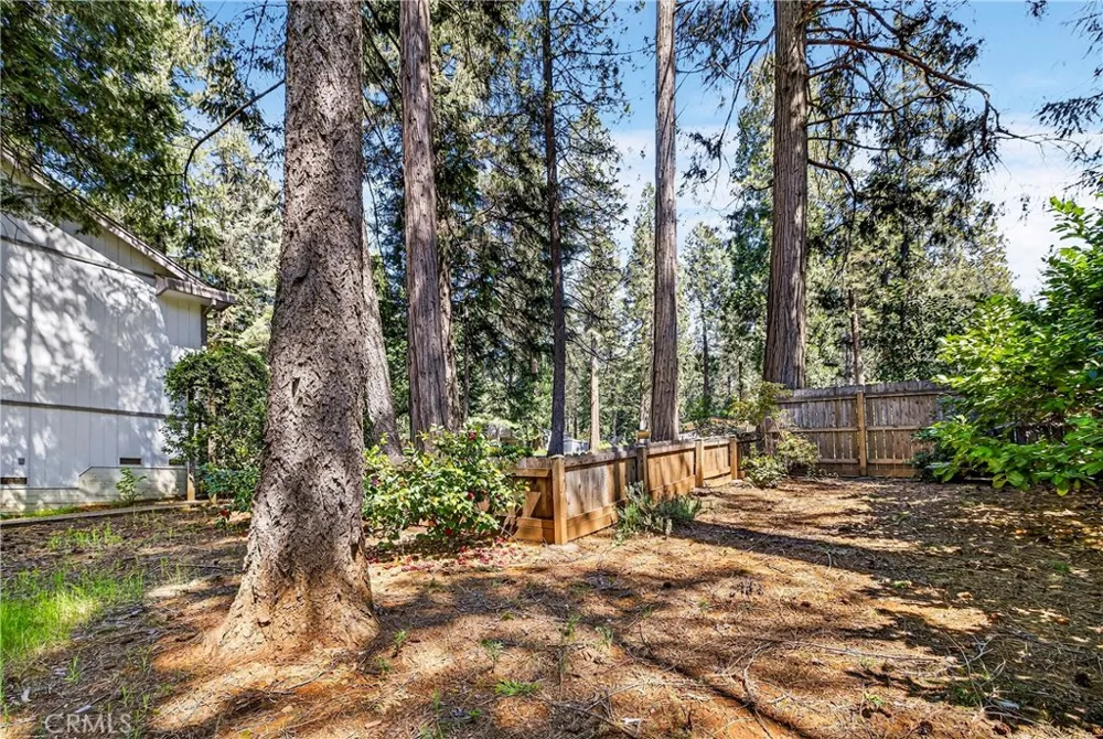 14847 Crescent Magalia, CA 95954