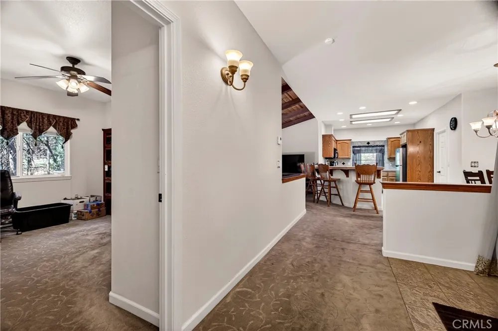 14847 Crescent Magalia, CA 95954