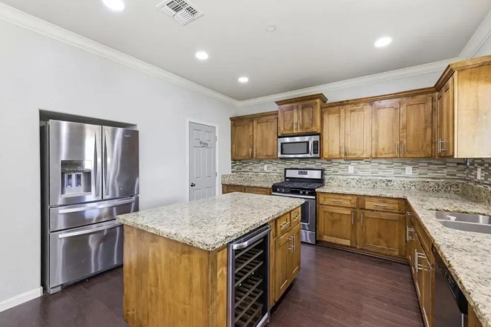 3560 Trentino Street Roseville, CA 95747