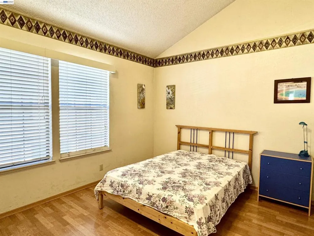 14382 Outrigger Dr San Leandro, CA 94577