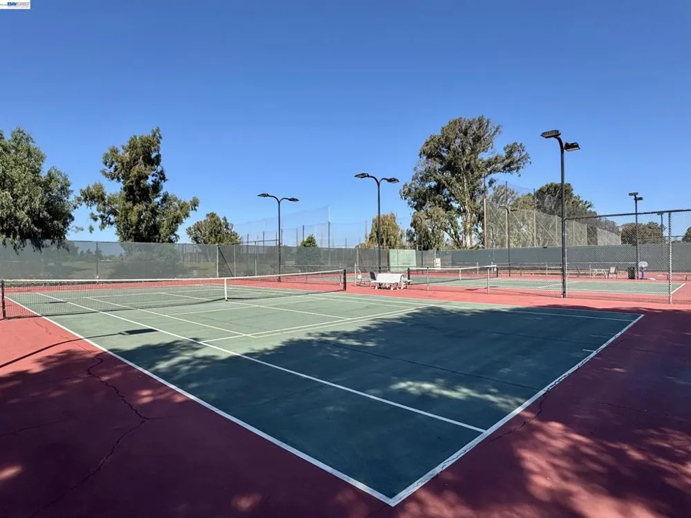 14382 Outrigger Dr San Leandro, CA 94577
