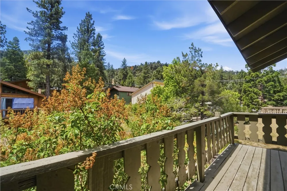 2325 Cypress Pine Mountain Club, CA 93222