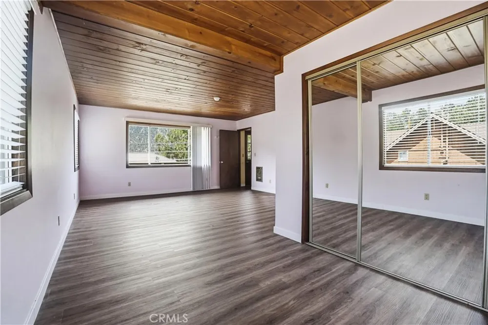 2325 Cypress Pine Mountain Club, CA 93222