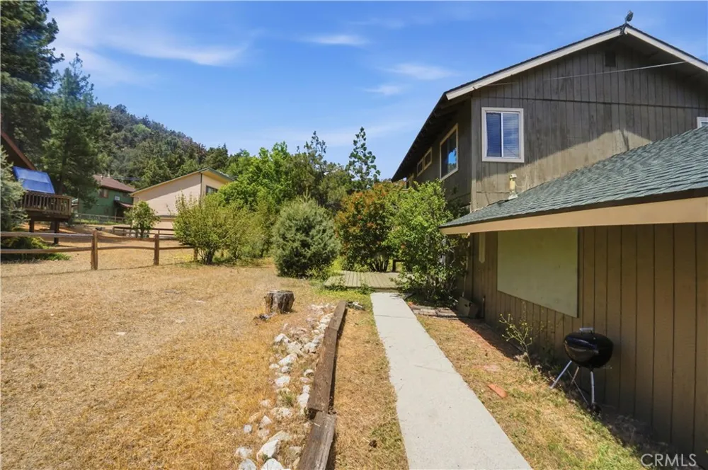 2325 Cypress Pine Mountain Club, CA 93222