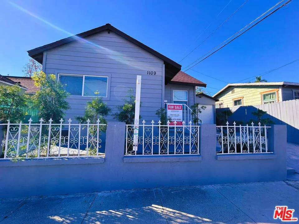 1109 Chester Avenue Inglewood, CA 90302