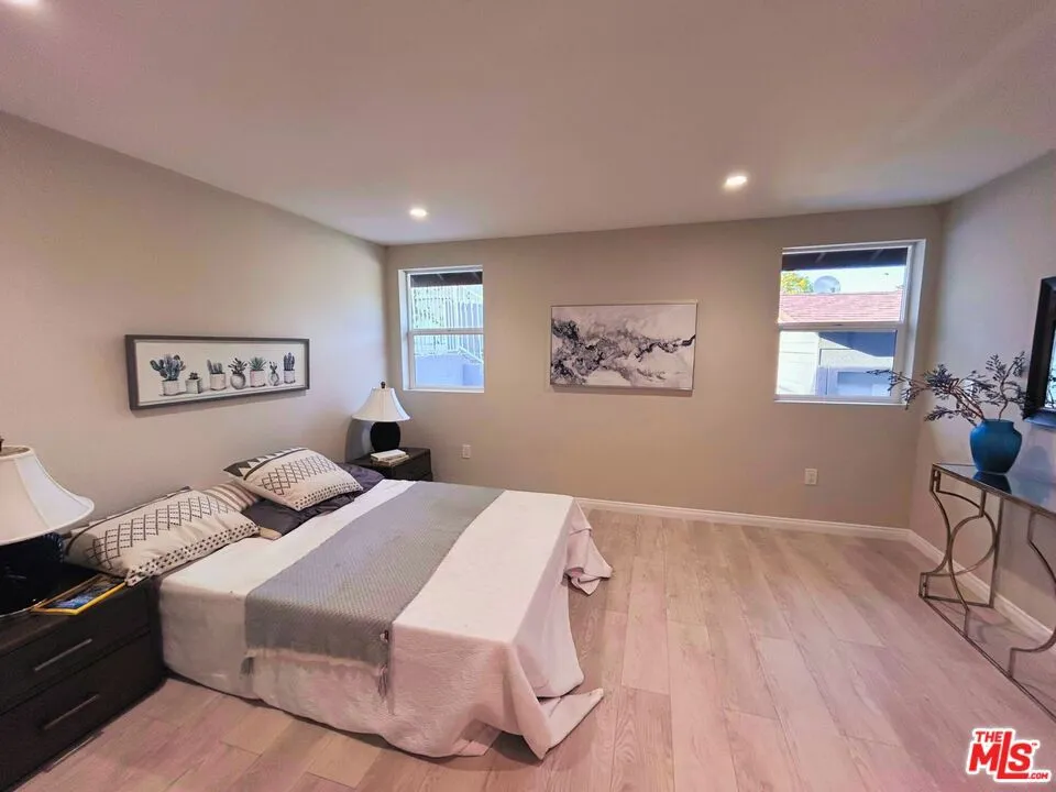 1109 Chester Avenue Inglewood, CA 90302