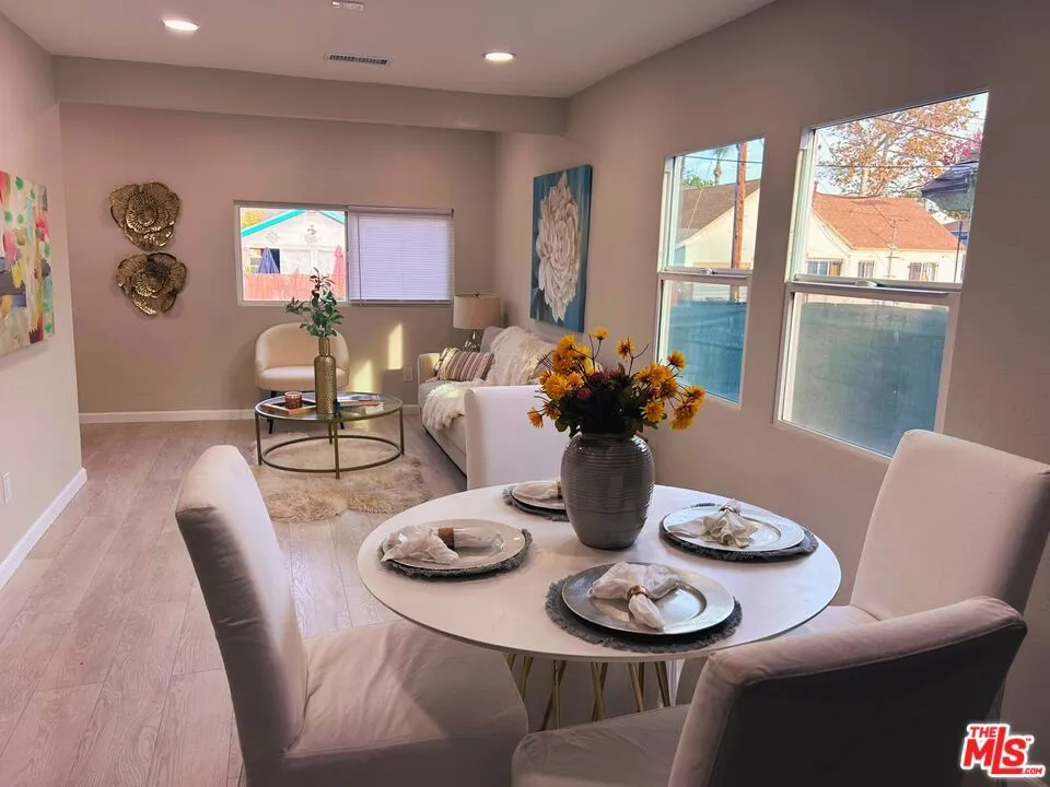 1109 Chester Avenue Inglewood, CA 90302