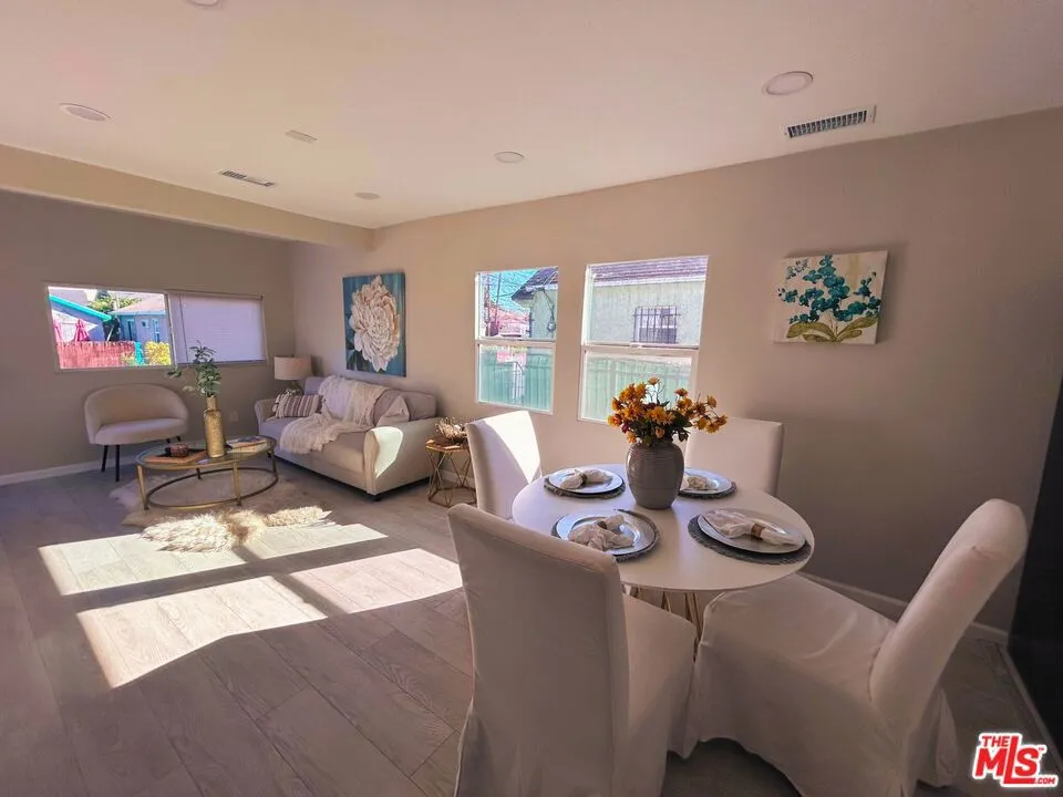 1109 Chester Avenue Inglewood, CA 90302