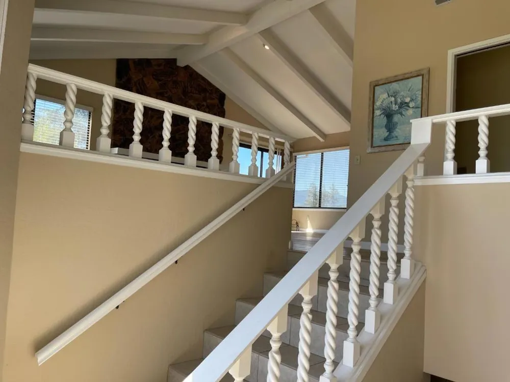 60 Franks Drive Hollister, CA 95023