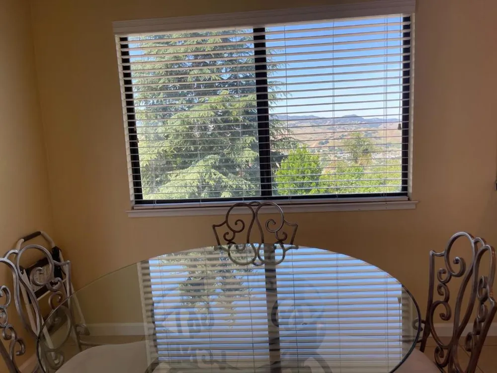 60 Franks Drive Hollister, CA 95023