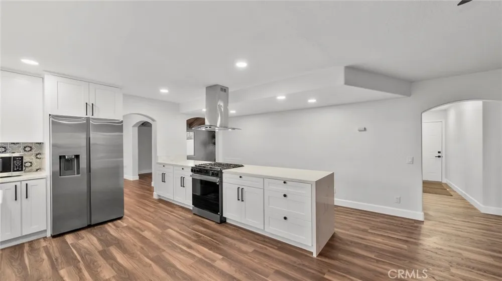 1726 Kings Road Vista, CA 92084