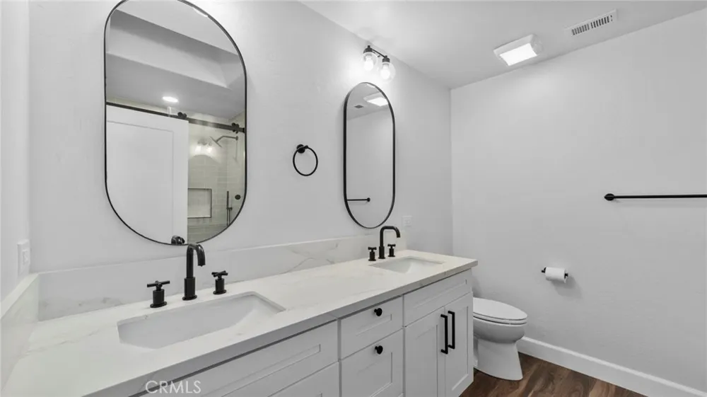 1726 Kings Road Vista, CA 92084