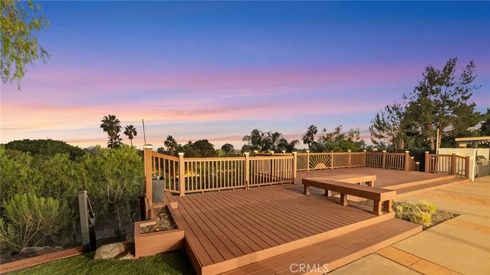 1726 Kings Road Vista, CA 92084
