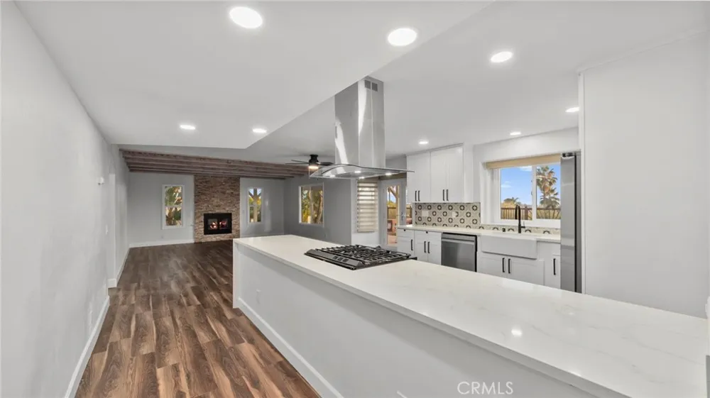 1726 Kings Road Vista, CA 92084