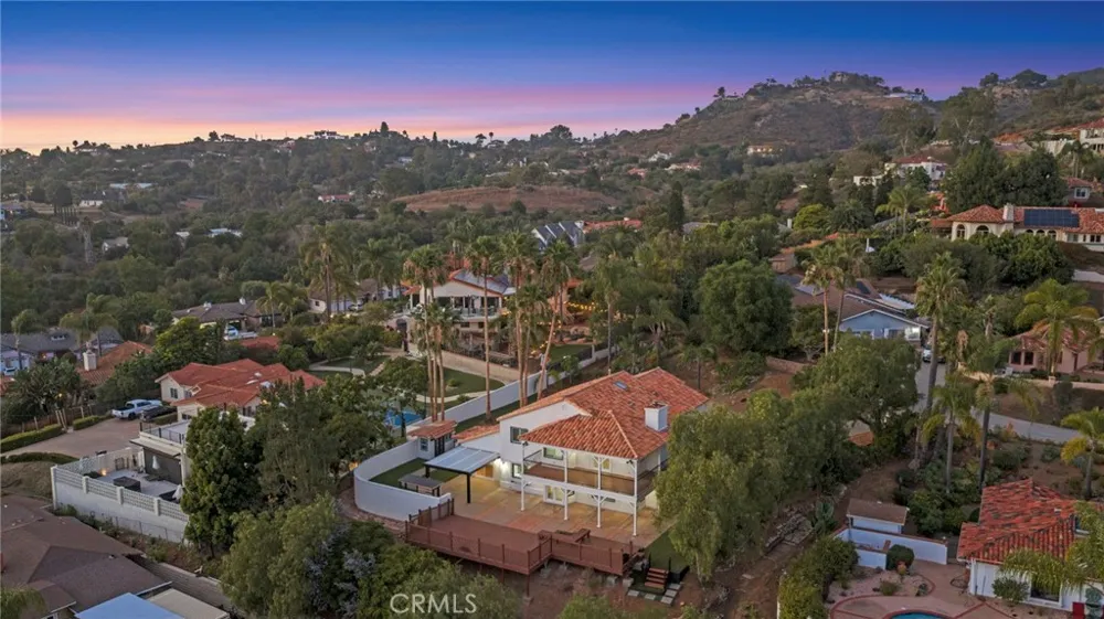 1726 Kings Road Vista, CA 92084