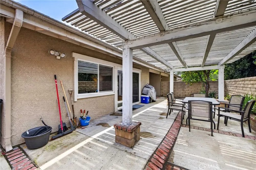 909 Shady Lane Glendora, CA 91740