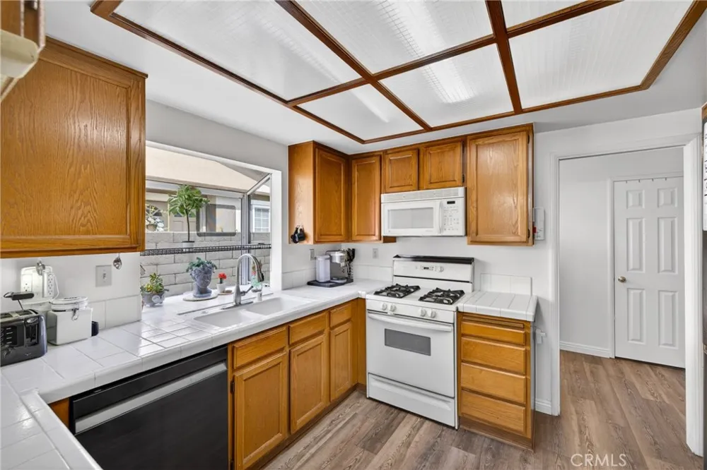 909 Shady Lane Glendora, CA 91740