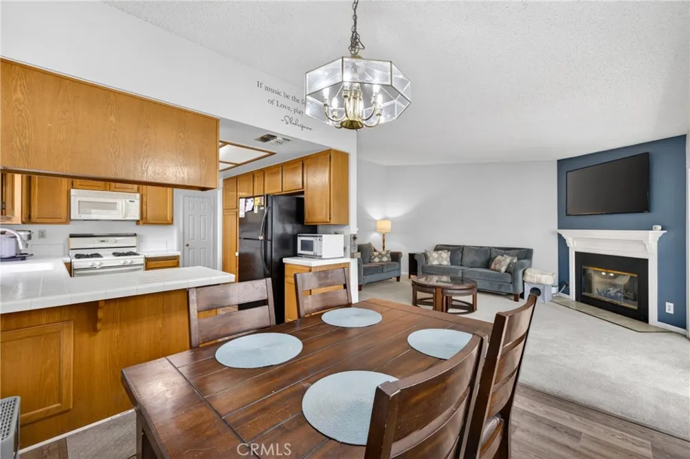 909 Shady Lane Glendora, CA 91740