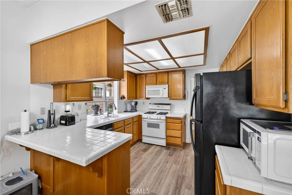 909 Shady Lane Glendora, CA 91740