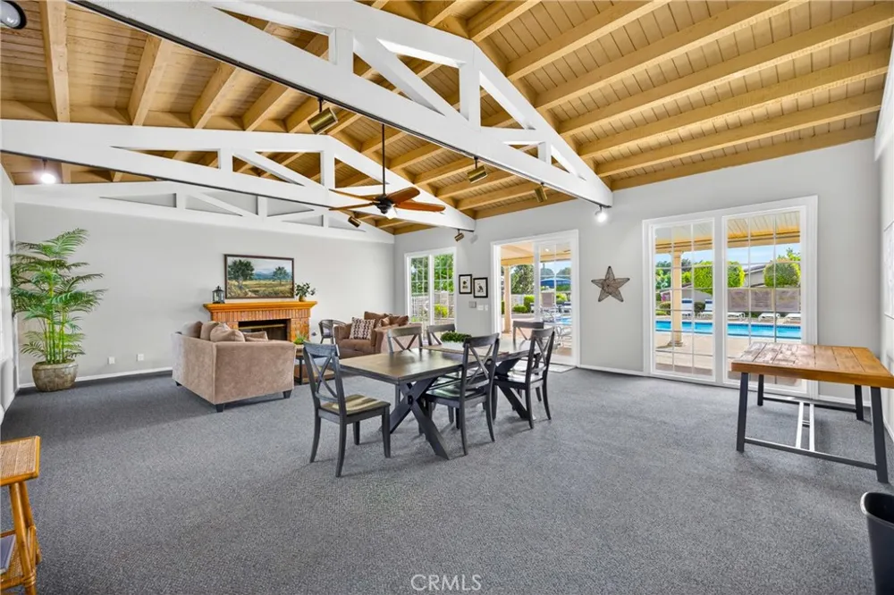 909 Shady Lane Glendora, CA 91740