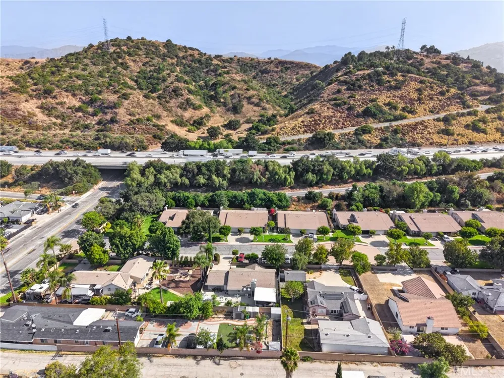 909 Shady Lane Glendora, CA 91740