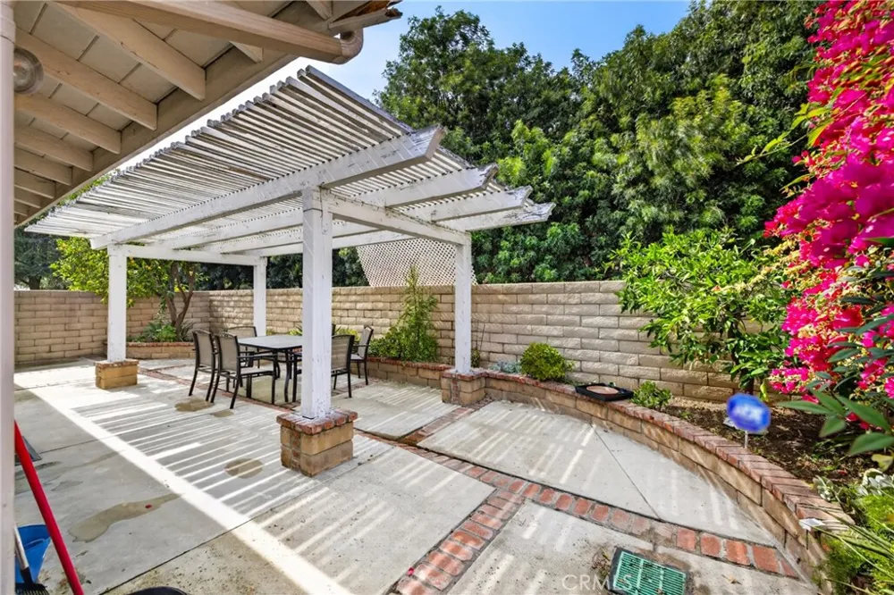 909 Shady Lane Glendora, CA 91740