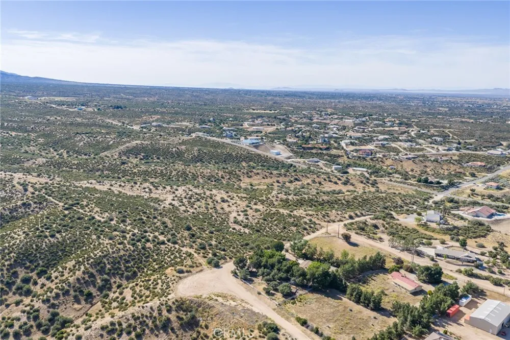 9785 Whitehaven Hesperia, CA 92344
