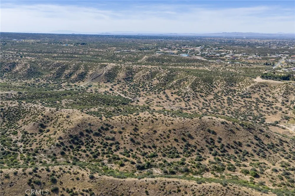9785 Whitehaven Hesperia, CA 92344