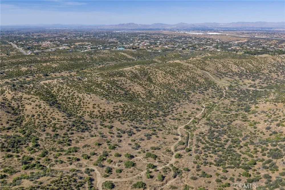 9785 Whitehaven Hesperia, CA 92344