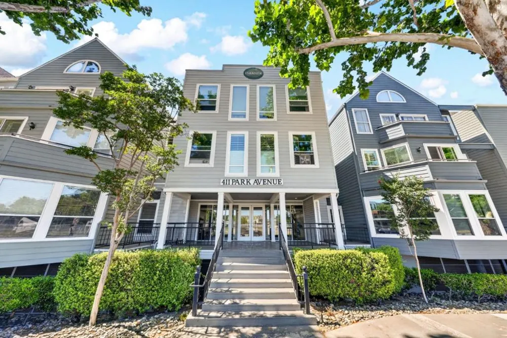 411 Park Avenue #327 San Jose, CA 95110