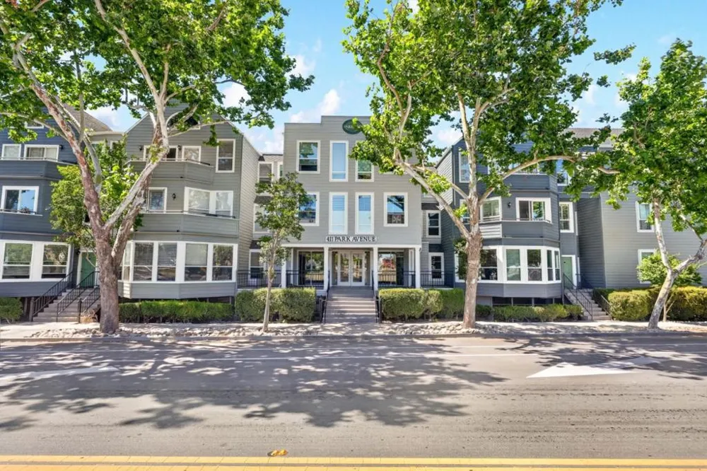 411 Park Avenue #327 San Jose, CA 95110
