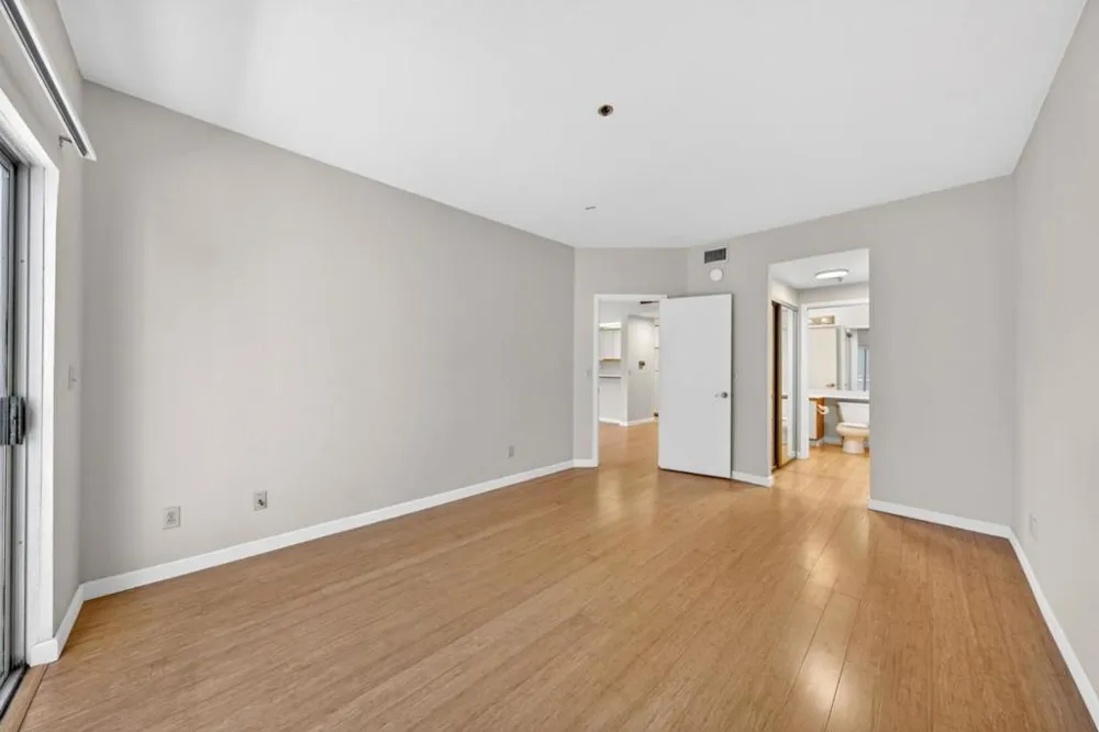 411 Park Avenue #327 San Jose, CA 95110