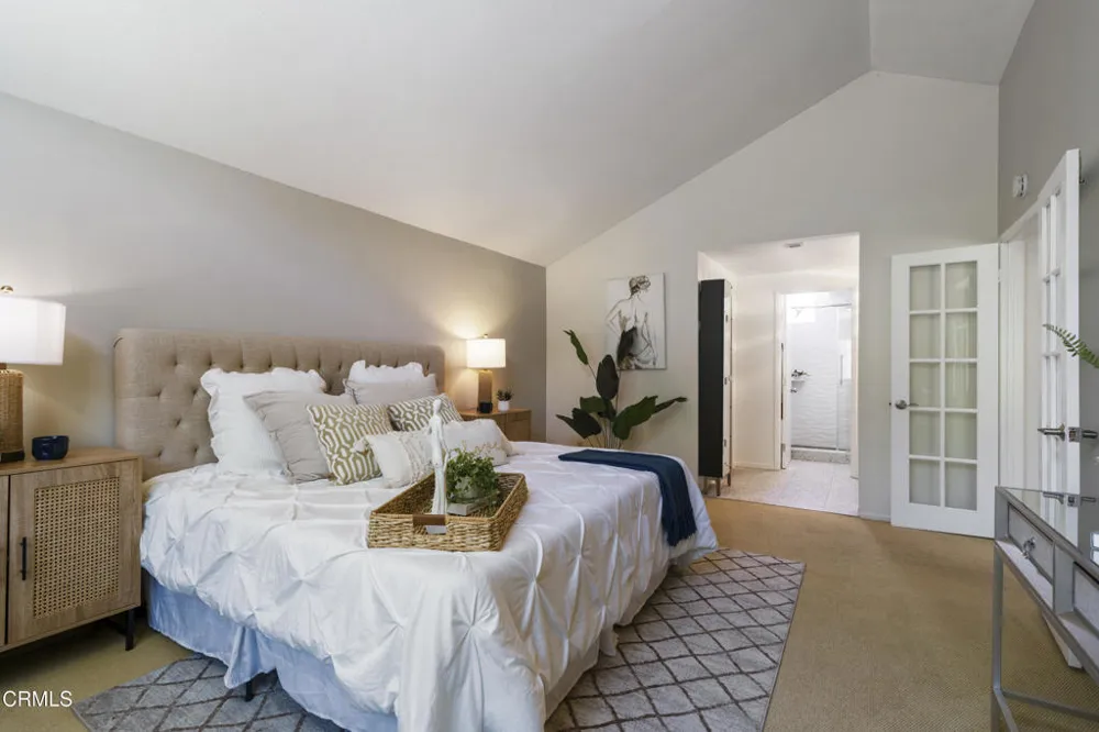 579 Acacia Street Sierra Madre, CA 91024