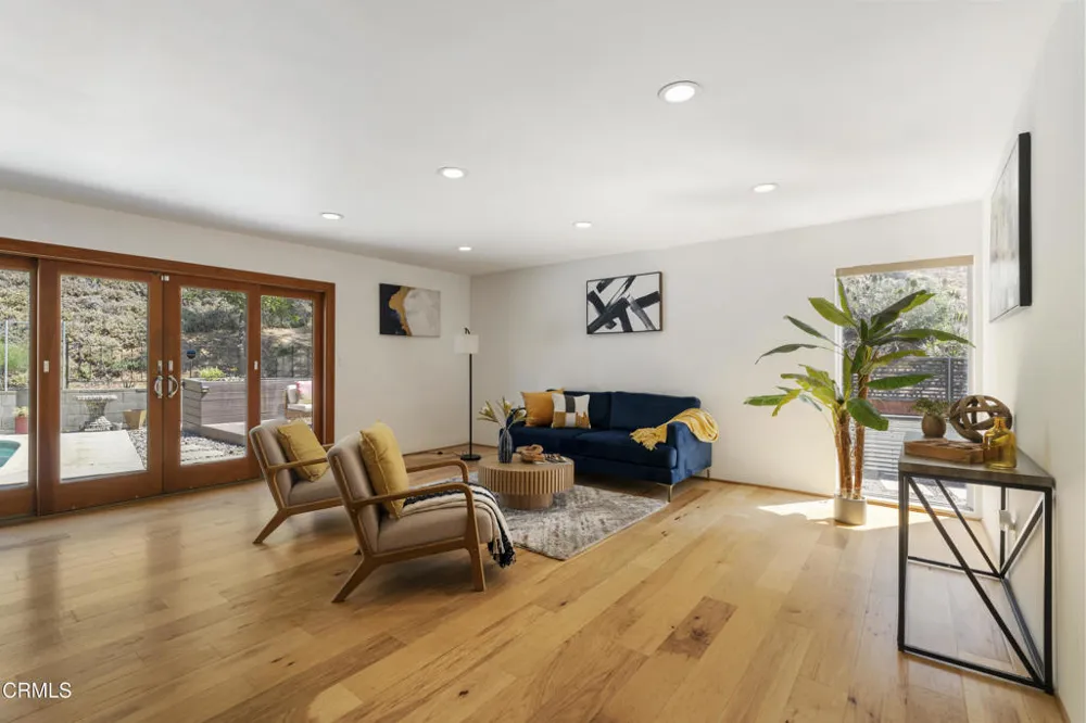 579 Acacia Street Sierra Madre, CA 91024