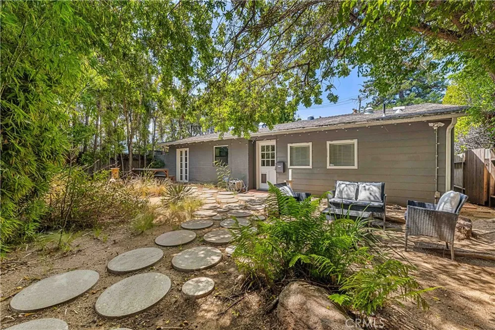 2361 Pelham Los Angeles, CA 90064